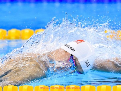 人人体育直播-室内体育健身器材的选择与使用技巧